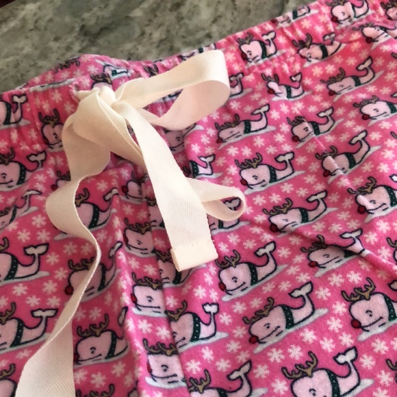 Vineyard Vines flannel pink holiday pants  small - Picture 2 of 3